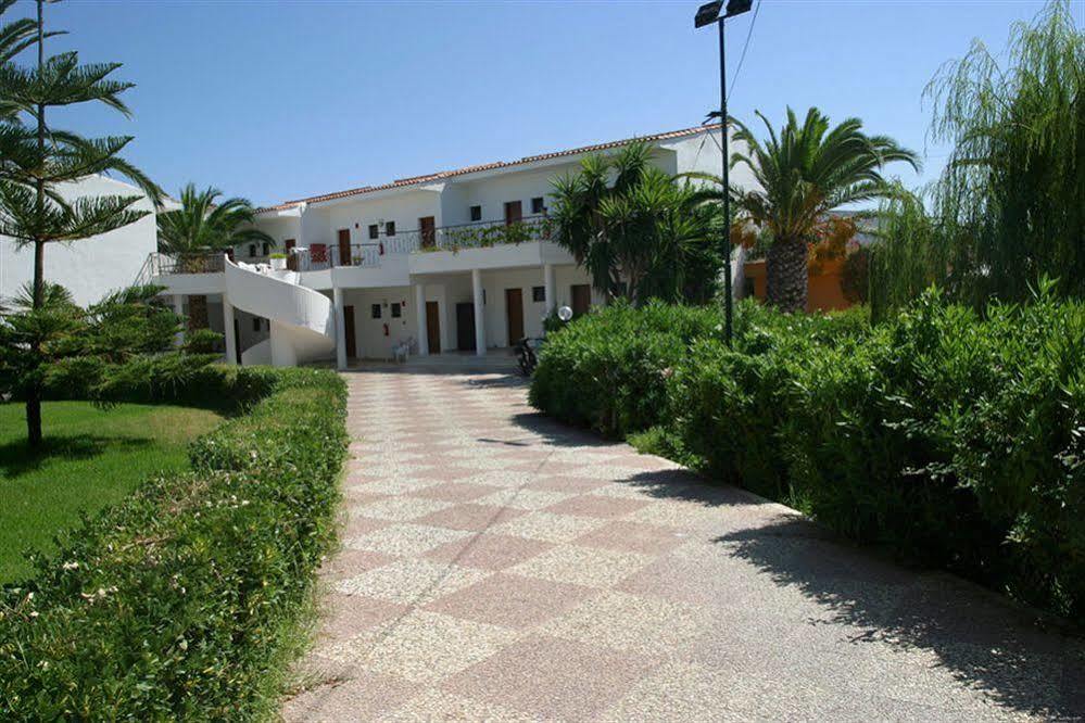 Morfeas Hotel Kávos Exterior foto